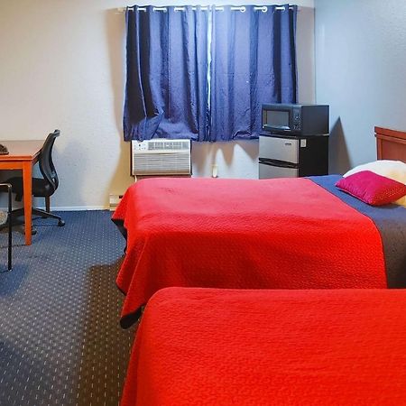 Rodeway Inn סי טק מראה חיצוני תמונה